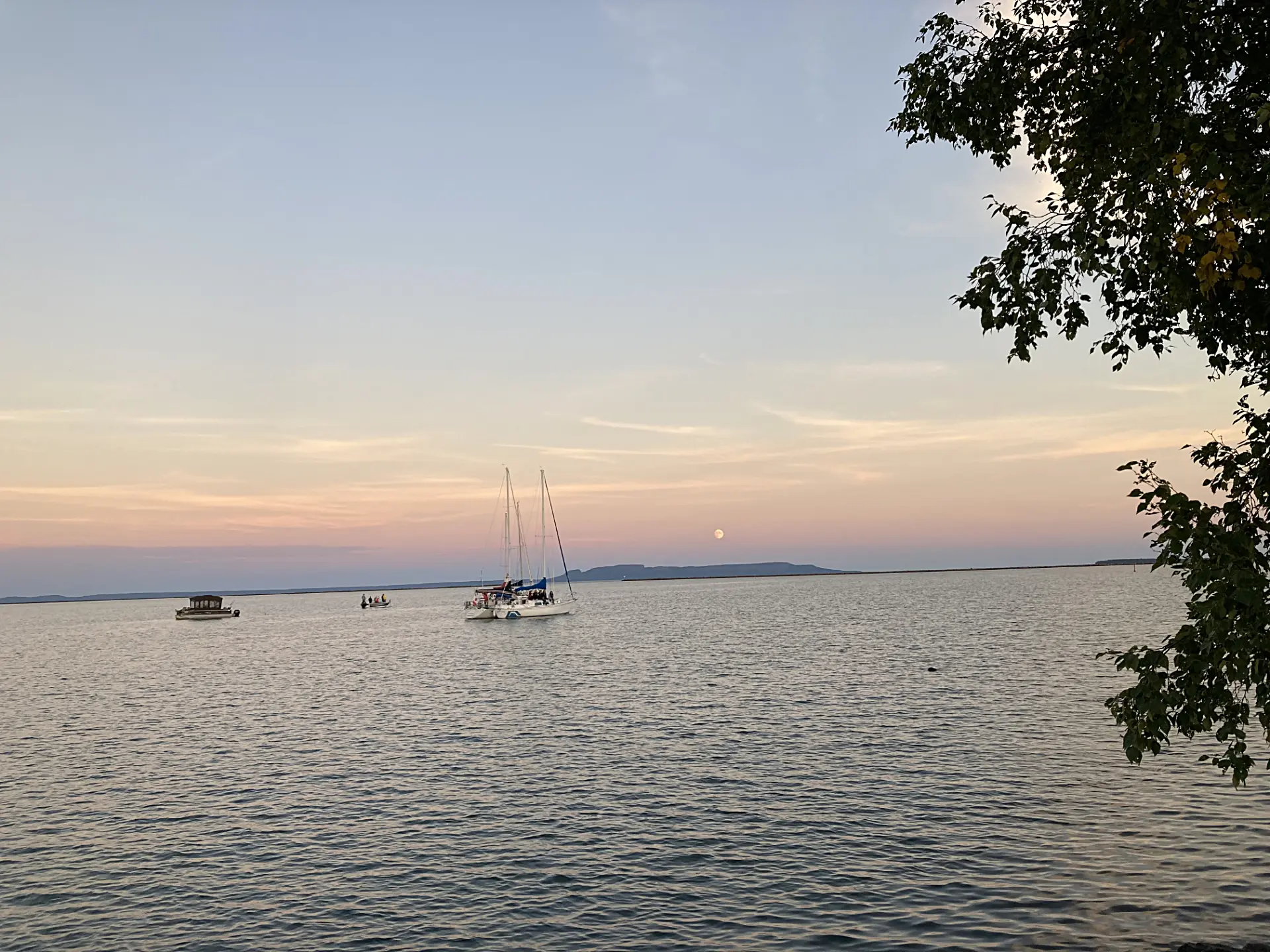 SLEEPING GIANT TBAY